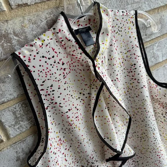 Ann Taylor Sleeveless Ruffled Half Button Up Multicolor Dot Blouse Size S - Picture 5 of 8